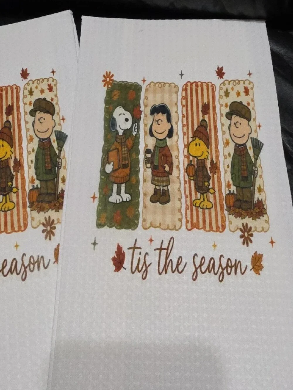 Peanuts White Kitchen Towels with Autumn Character Panels